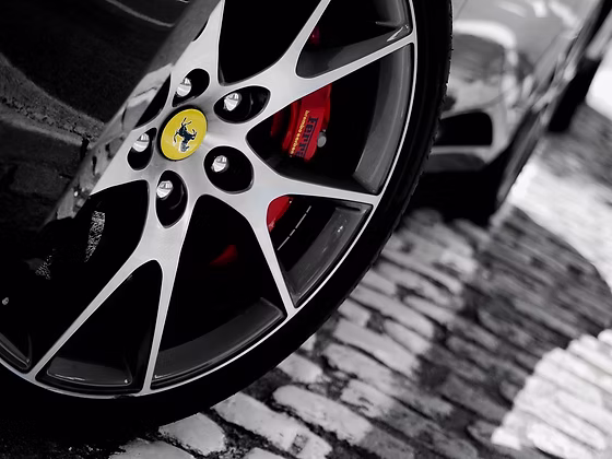Alloy Wheel Refurbishment London – Fix Kerb Damage Today 2 alloy-wheel-refurbishment